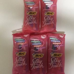 Bic Silky Touch 50 Disposable Razors